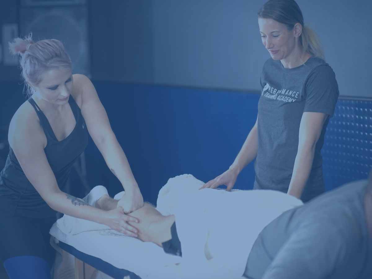 sports-massage-homepage-image Our level 3 sports massage therapy tutor teaching students